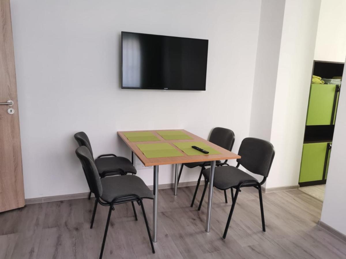Comenius Apartments - Apartmany Na Rohu Svidnik Extérieur photo