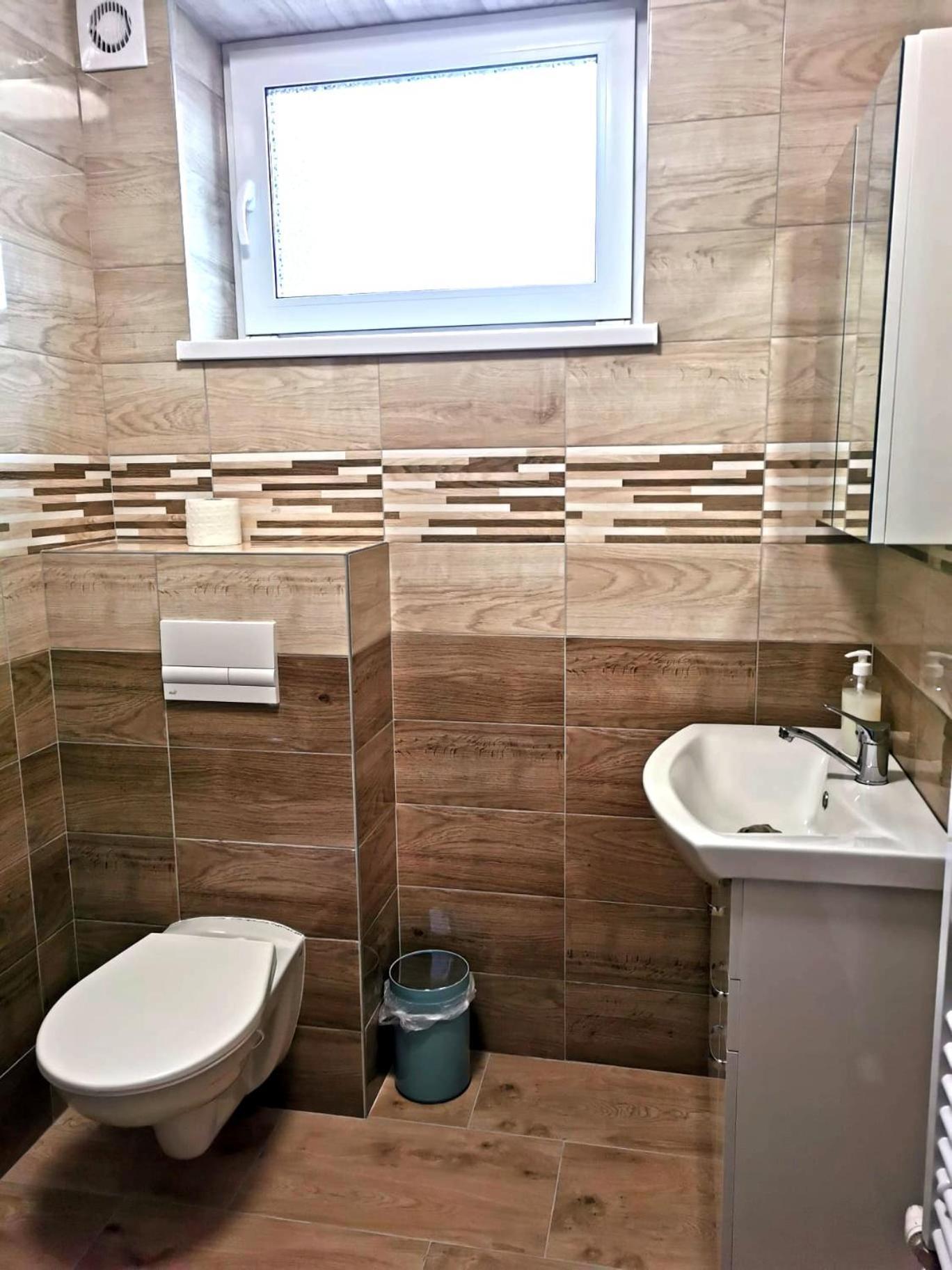 Comenius Apartments - Apartmany Na Rohu Svidnik Extérieur photo