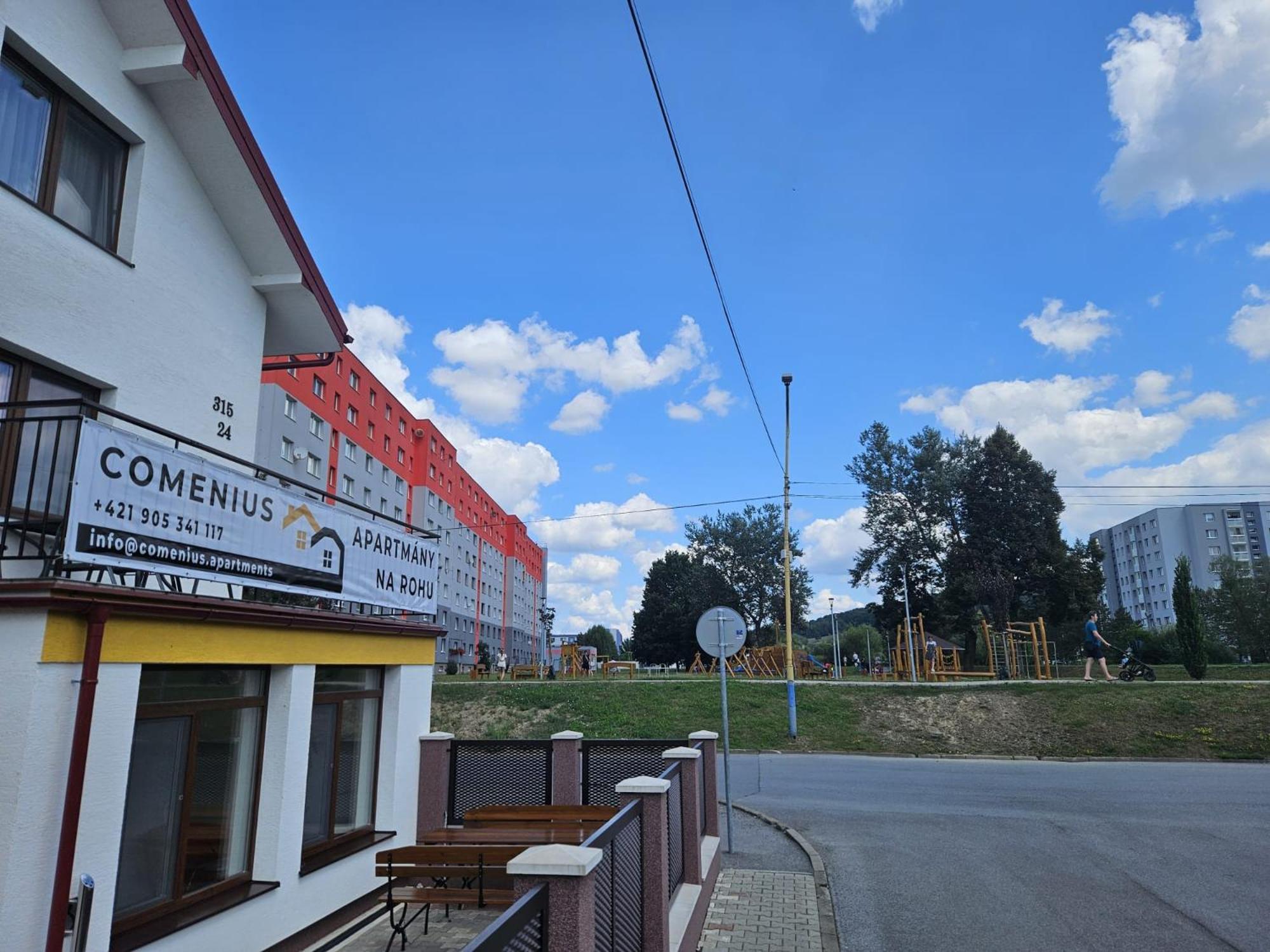 Comenius Apartments - Apartmany Na Rohu Svidnik Extérieur photo